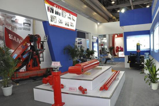 湖北龙(lóng)岩浩发(fa)机械制(zhi)造有限(xiàn)责任公(gong)司(4G网站(zhan))展區風(fēng)采