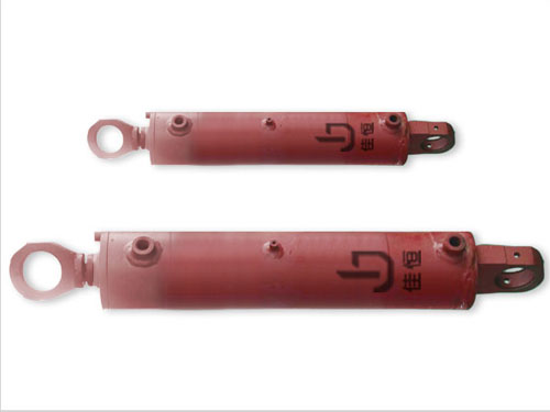 支腿(tuǐ)擺動油缸(gāng)